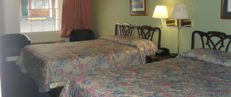 Adams Inn Dothan Exterior photo
